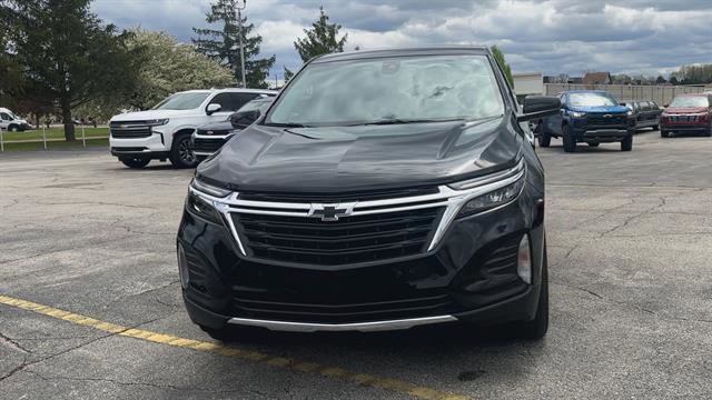 Used 2024 Chevrolet Equinox LT w/ LPO, Floor Liner Package AWD/4WD image 3