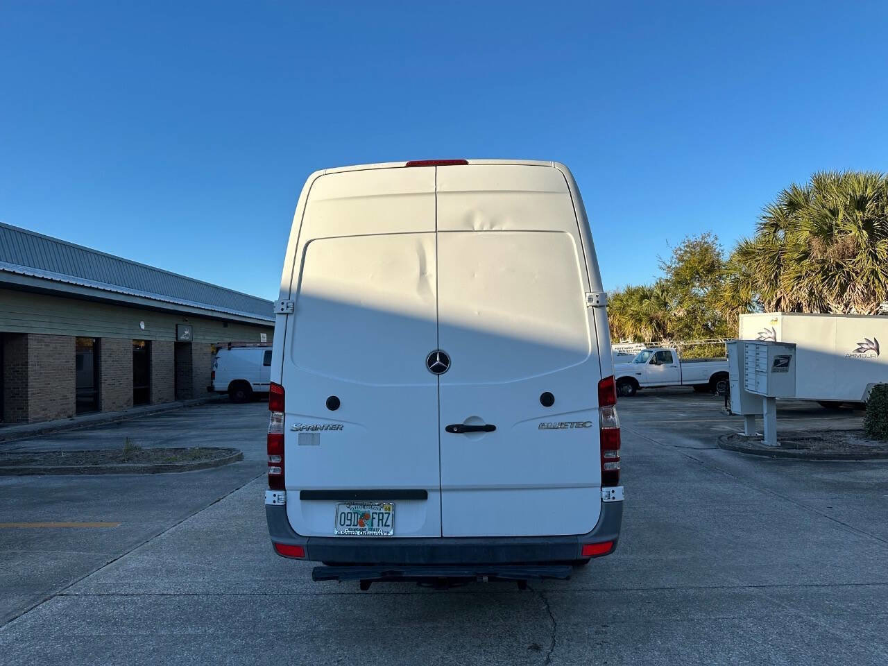 Used 2013 Mercedes-Benz Sprinter 2500 image 7