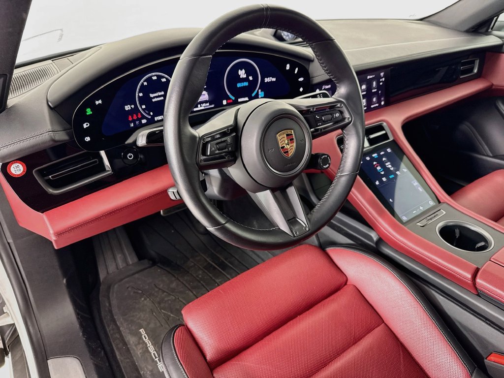 Certified 2025 Porsche Taycan RWD image 4