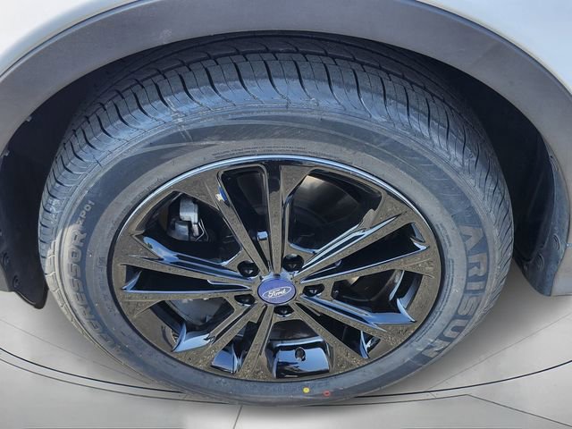 Used 2018 Ford Escape SE image 9