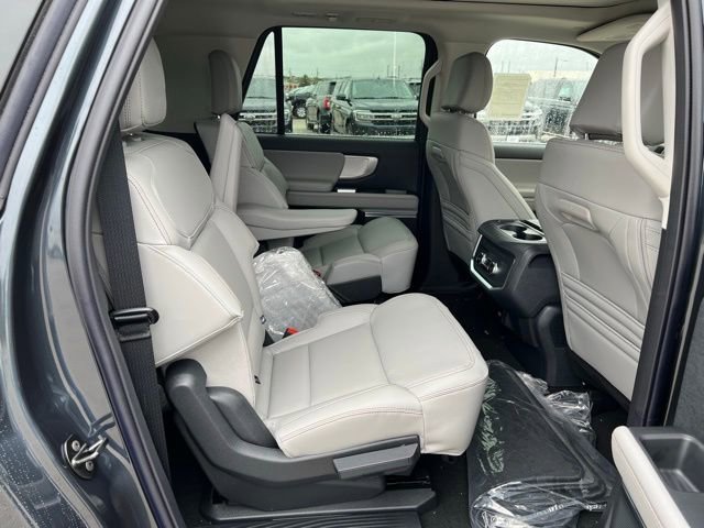 New 2025 Ford Expedition Max Active image 10