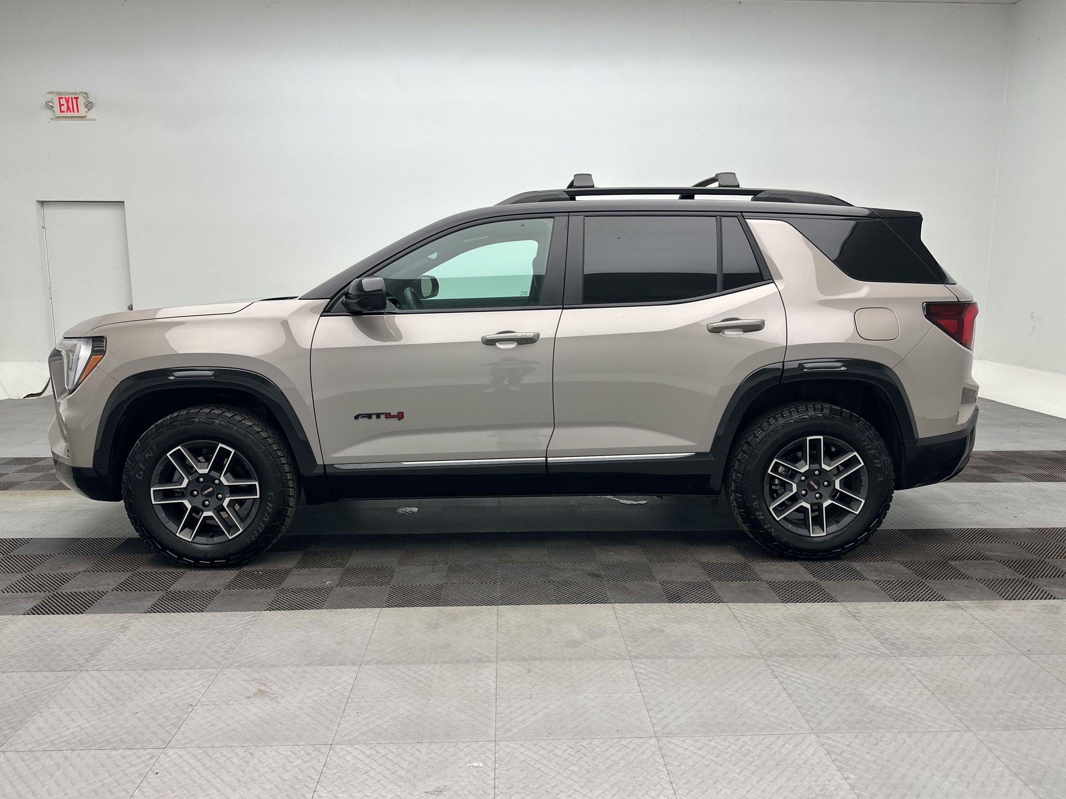 Certified 2026 GMC Terrain AT4 w/ Convenience Package III AWD/4WD image 2
