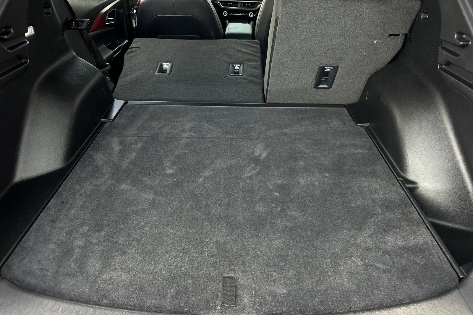 Used 2024 Chevrolet Equinox EV RS FWD image 18