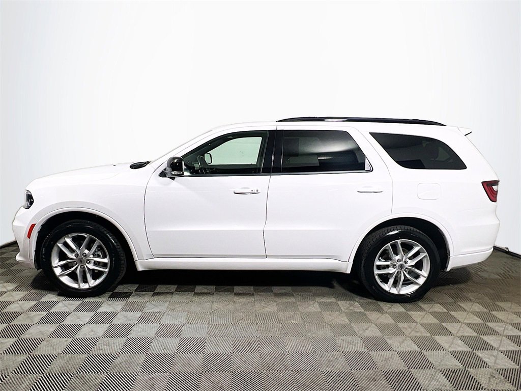 Used 2023 Dodge Durango GT image 5