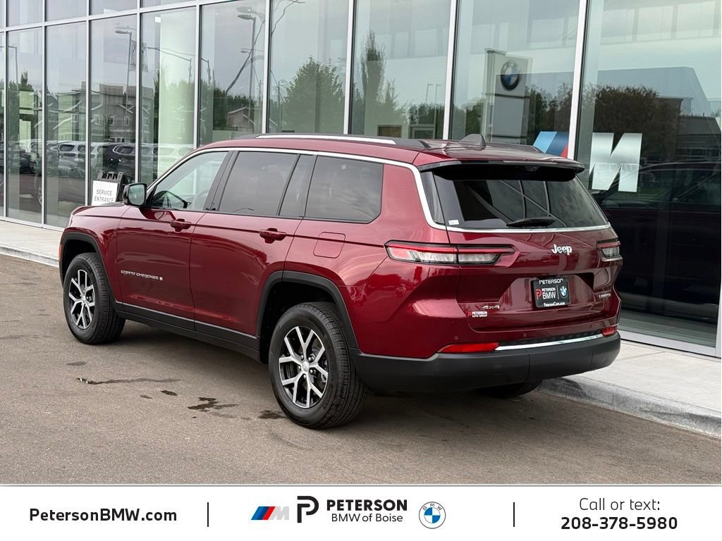 Used 2023 Jeep Grand Cherokee L Limited w/ Luxury Tech Group II AWD/4WD image 3