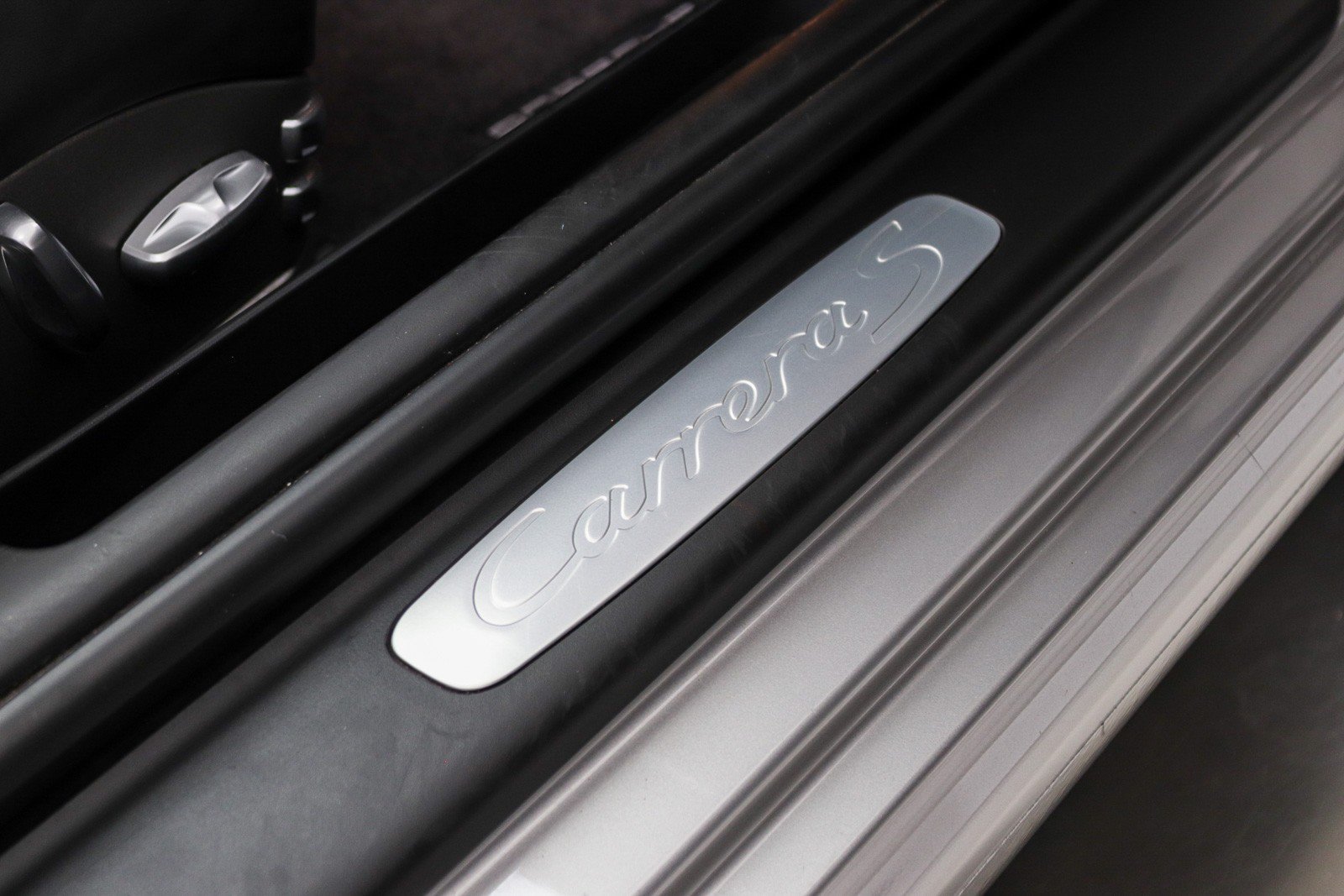 Used 2011 Porsche 911 Carrera S RWD image 42