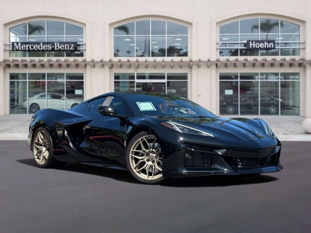 Used 2025 Chevrolet Corvette Z06 w/ Stealth Interior Trim Package RWD image 1