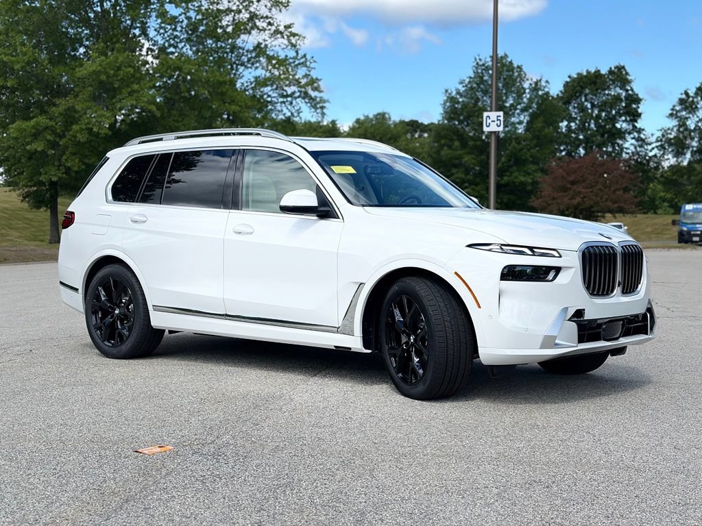 New 2027 BMW X7 xDrive40i AWD/4WD image 8