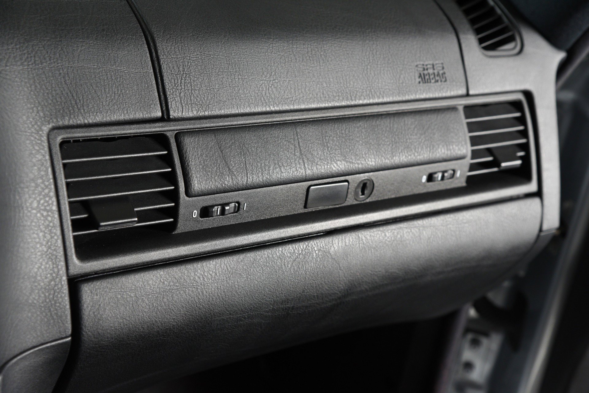 Used 1998 BMW M3 Coupe image 25