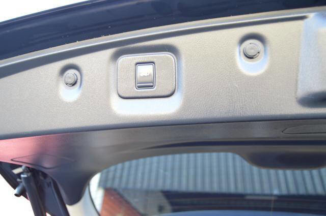 Used 2014 INFINITI QX60 AWD w/ Deluxe Touring Package image 45