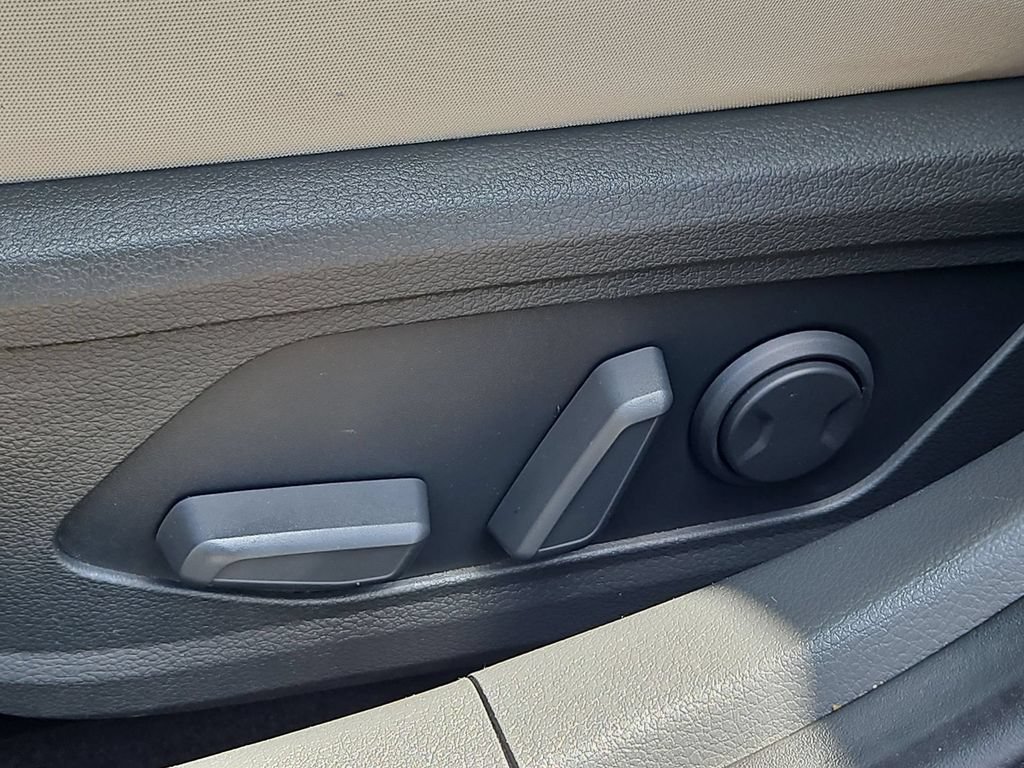 Used 2025 Hyundai Sonata SEL FWD image 14