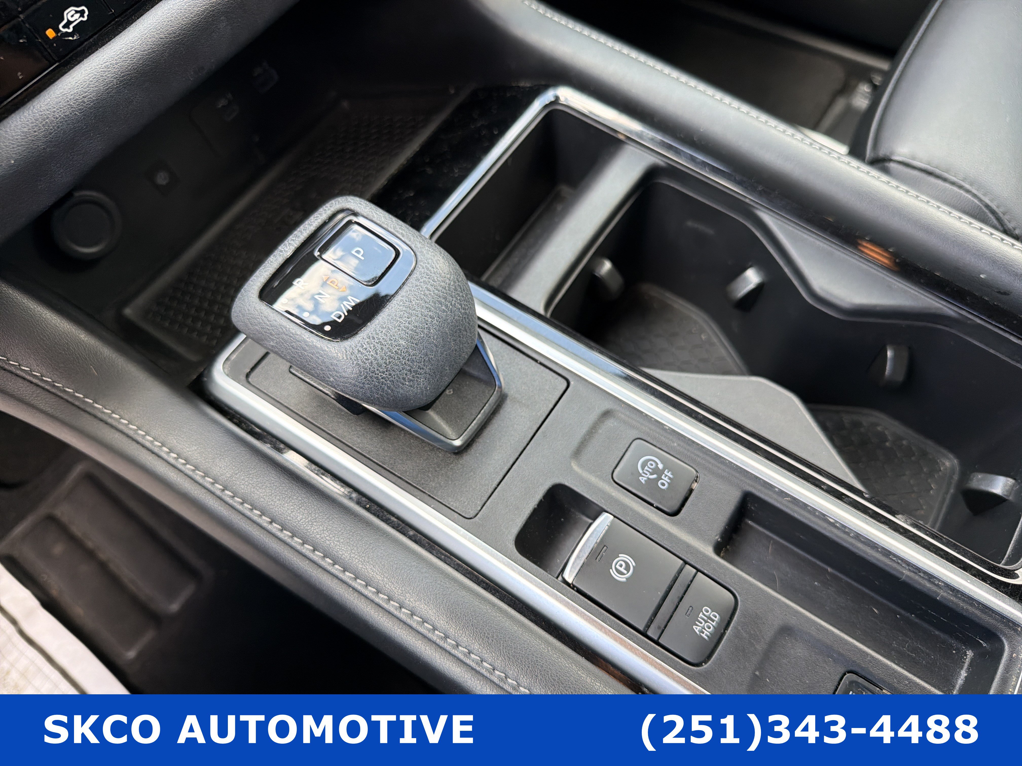 Used 2023 Nissan Pathfinder SL FWD image 23