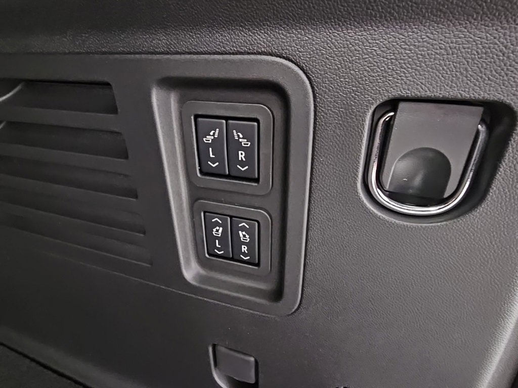 New 2025 Buick Enclave Sport Touring w/ Power Package image 36