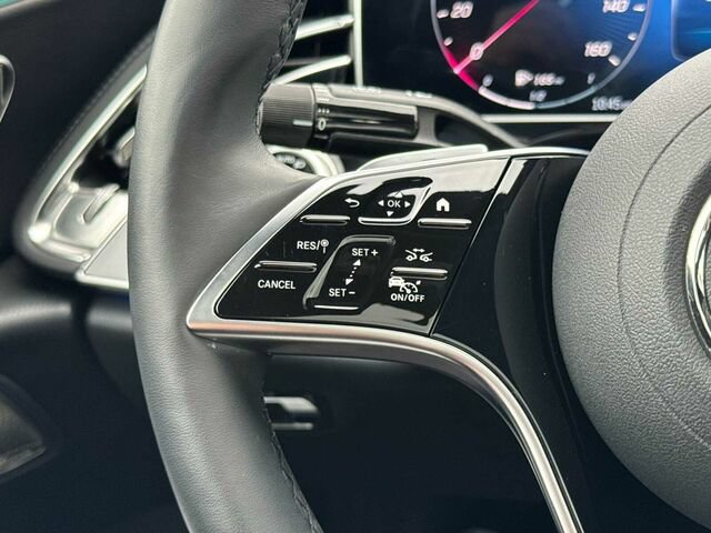 Certified 2025 Mercedes-Benz E 350 4MATIC Sedan image 28