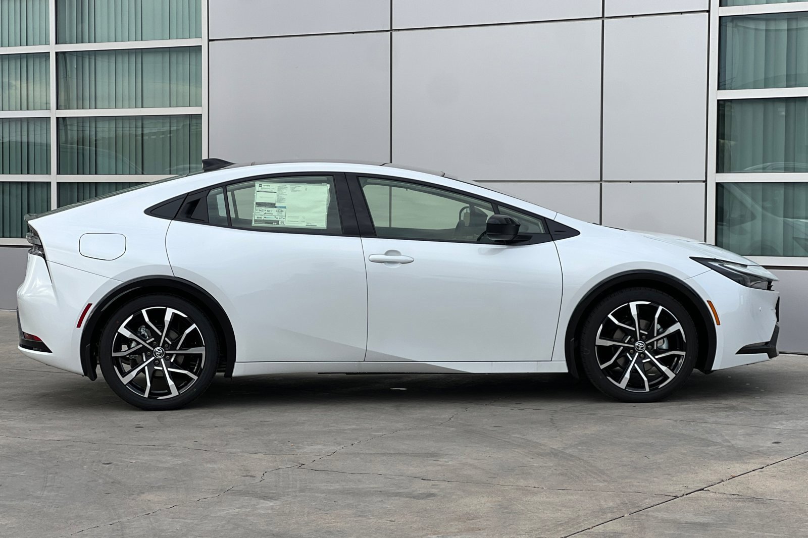 New 2026 Toyota Prius Plug-In Hybrid image 3