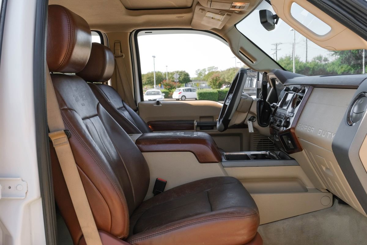 Used 2012 Ford F250 King Ranch w/ FX4 Off Road Pkg image 32