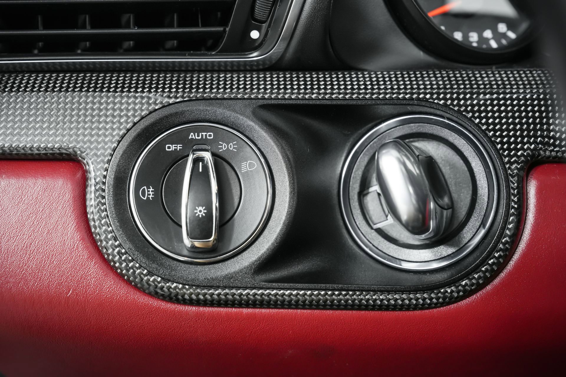 Used 2018 Porsche 911 Targa 4 GTS image 77