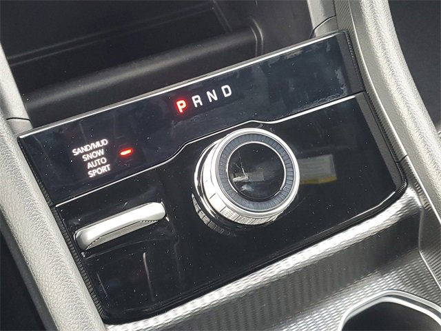 New 2025 Jeep Grand Cherokee Limited w/ Trailer Tow Package image 28