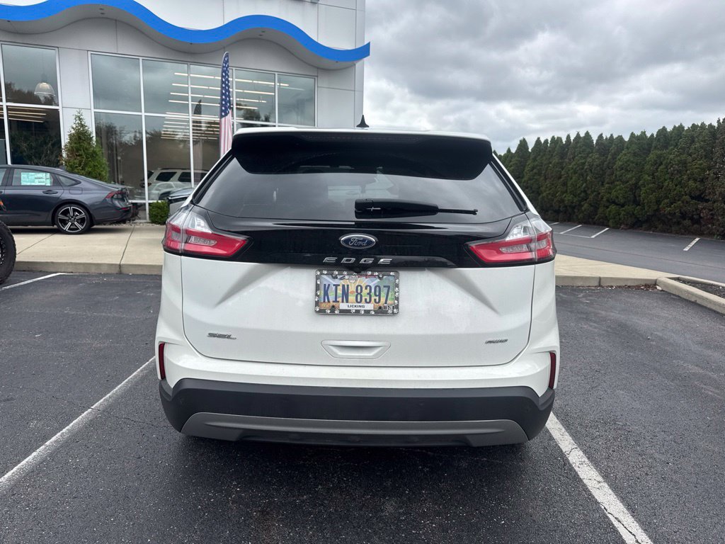 Used 2024 Ford Edge SEL w/ Convenience Package AWD/4WD image 4
