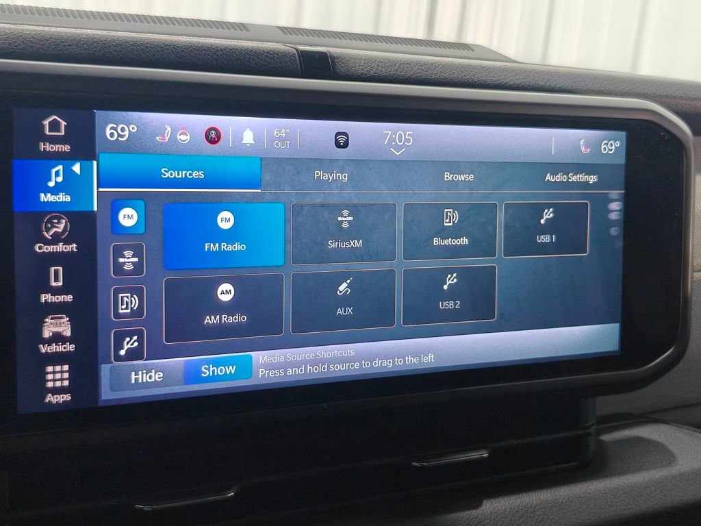 Used 2024 Jeep Wrangler Unlimited image 32
