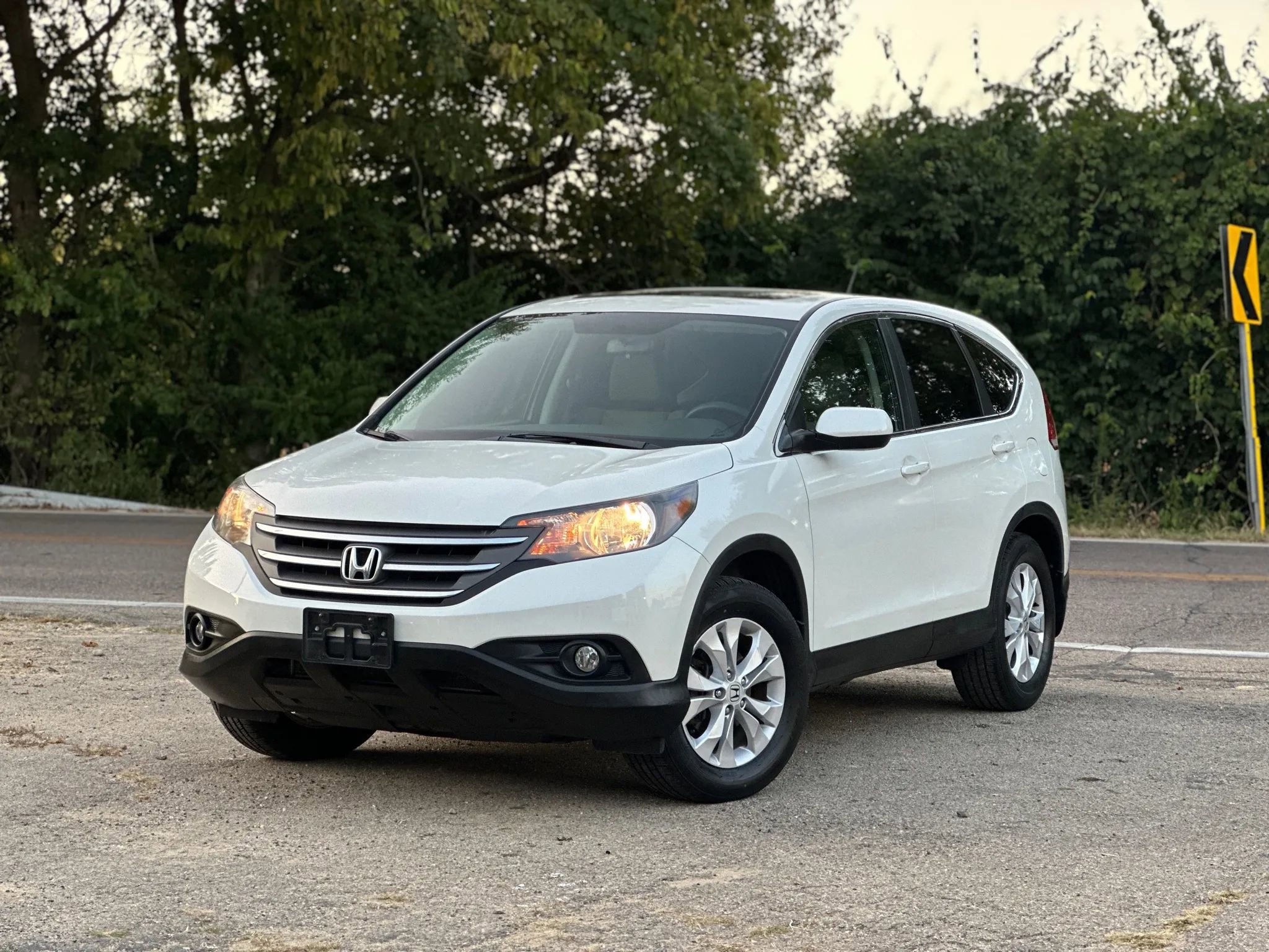 Used 2014 Honda CR-V EX image 1