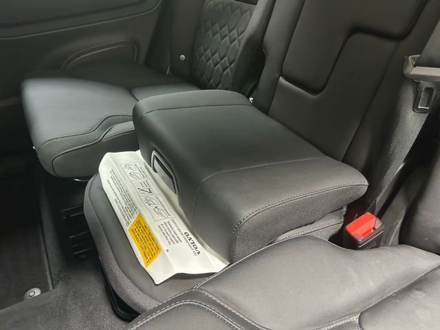 Used 2025 Volvo XC90 B6 Plus AWD/4WD image 16