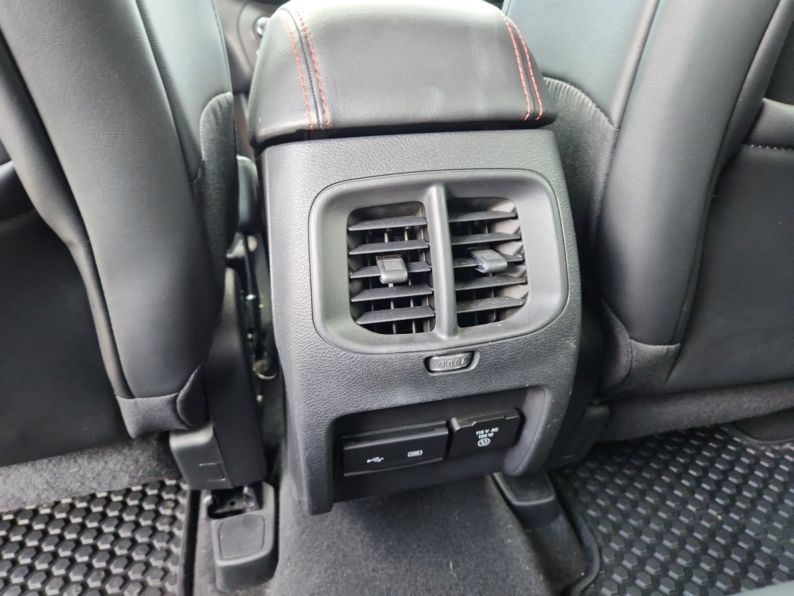 Used 2020 Jeep Cherokee Trailhawk w/ Cold Weather Group image 32