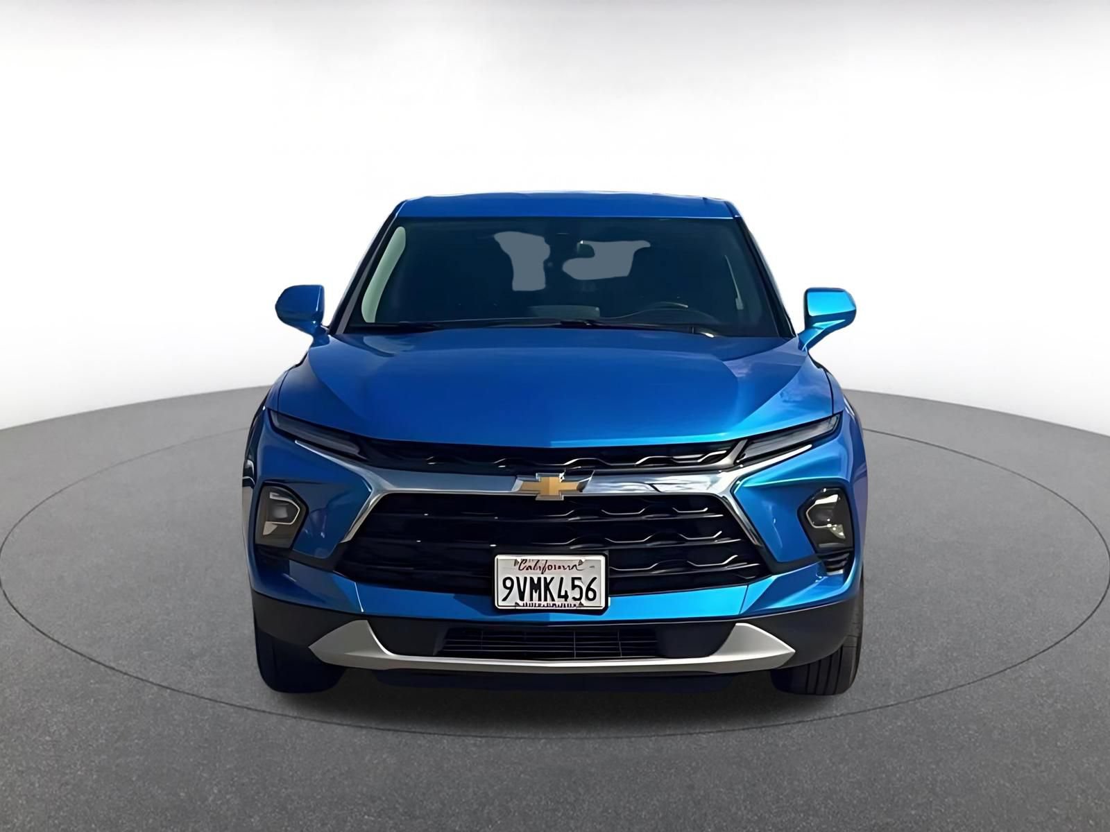 Used 2026 Chevrolet Blazer LT AWD/4WD image 3