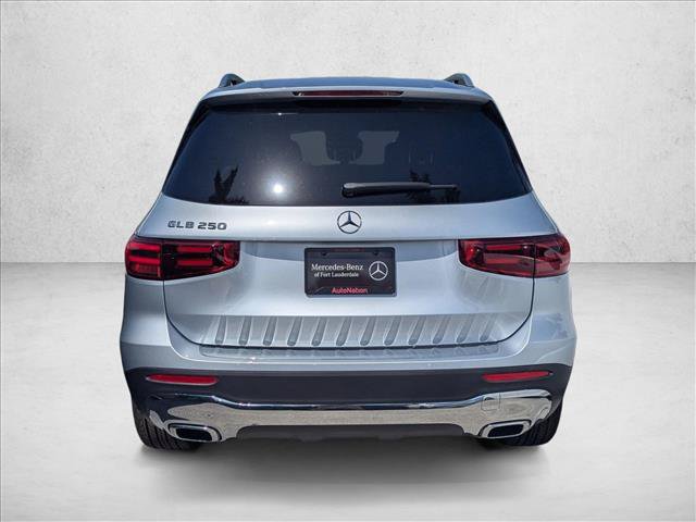 New 2026 Mercedes-Benz GLB 250 image 7