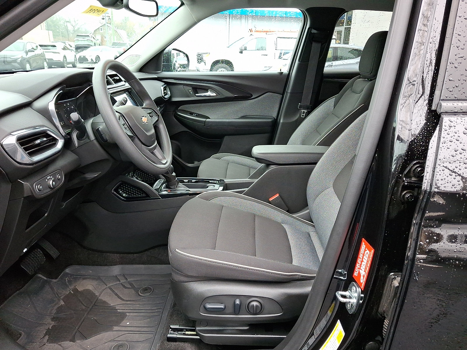 Certified 2023 Chevrolet TrailBlazer LT w/ Convenience Package image 14