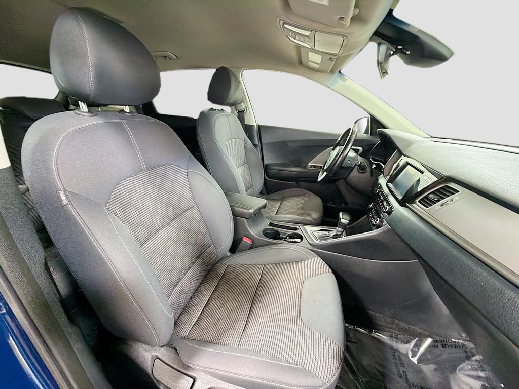 Used 2019 Kia Niro LX FWD image 26