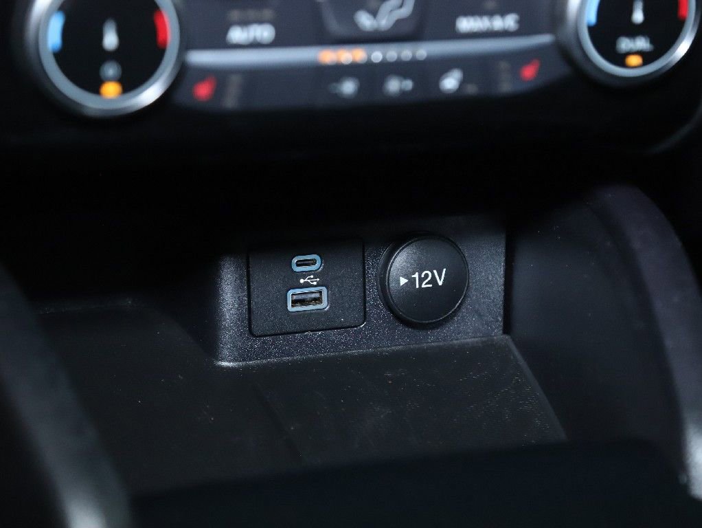 Used 2022 Ford Escape SEL image 29