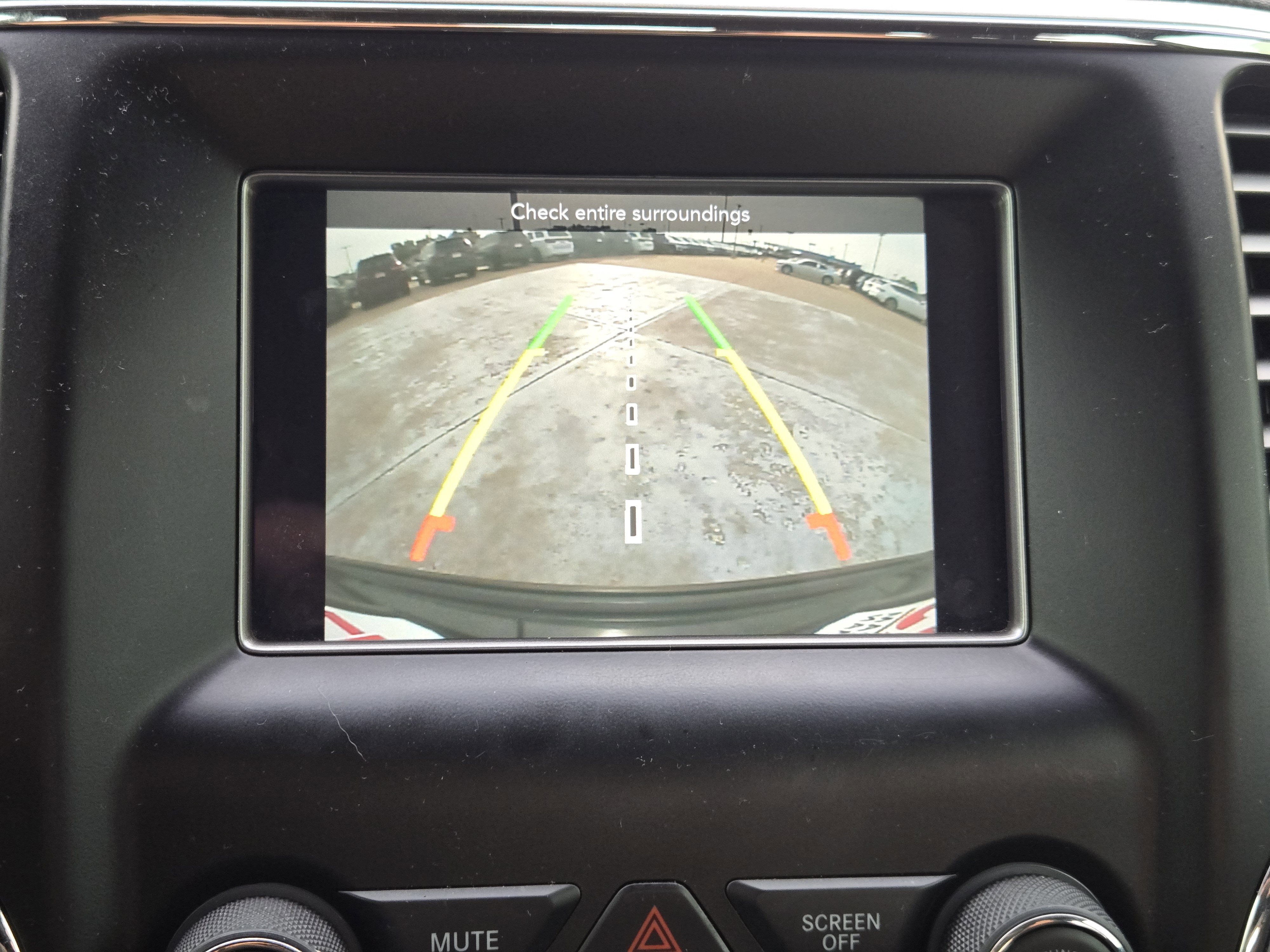 Used 2020 Jeep Grand Cherokee Laredo image 20