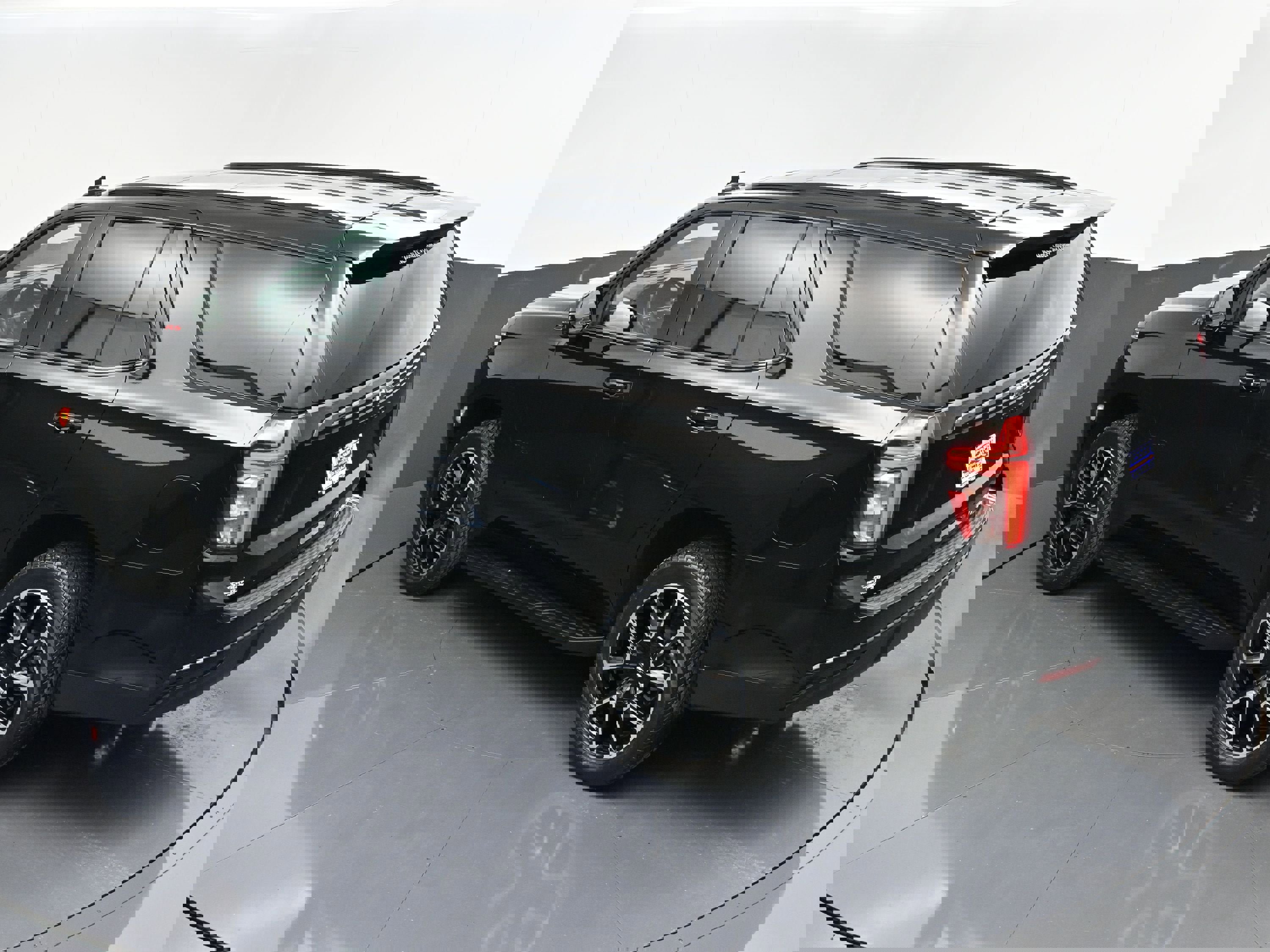 Used 2023 Chevrolet Tahoe RST w/ Luxury Package image 56