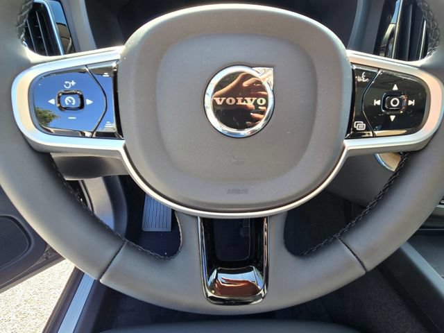 New 2026 Volvo XC60 B5 Plus AWD/4WD image 24