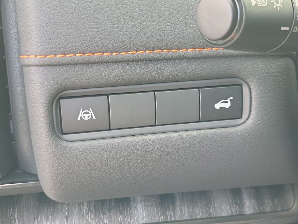 New 2026 Nissan Armada PRO-4X AWD/4WD image 31