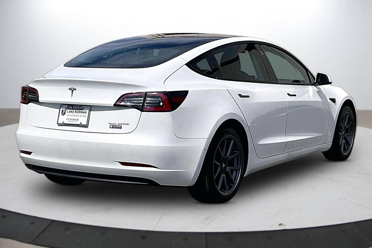Used 2022 Tesla Model 3 Long Range image 9