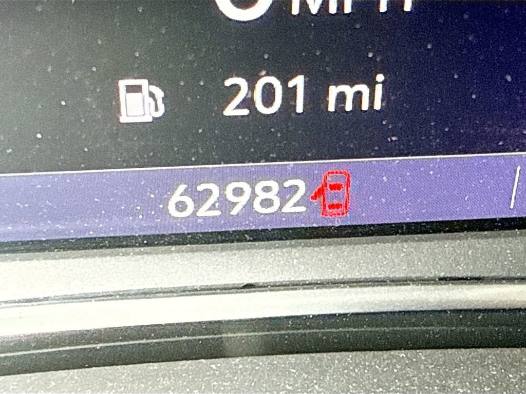 Used 2022 GMC Terrain AT4 image 12