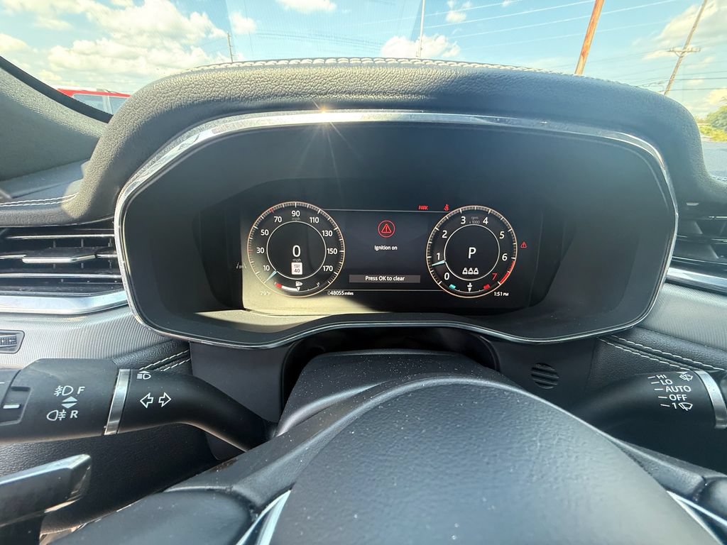 Used 2025 Jaguar F-PACE R-Dynamic S AWD/4WD image 17
