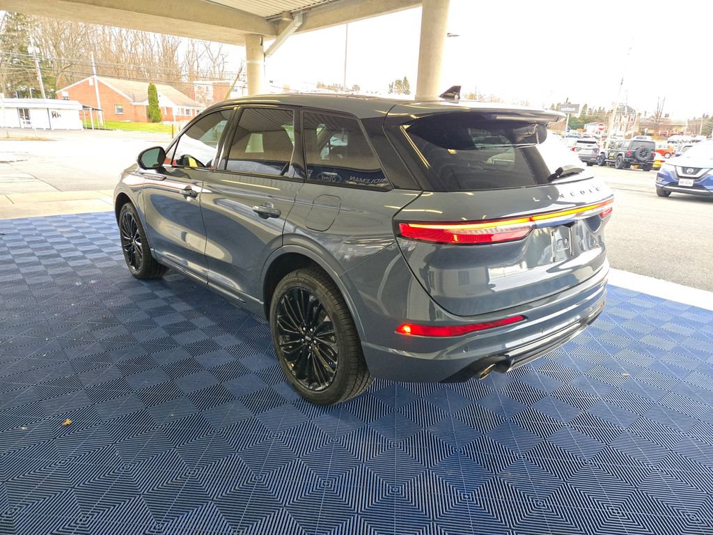 Used 2023 Lincoln Corsair AWD w/ Equipment Group 101A image 5