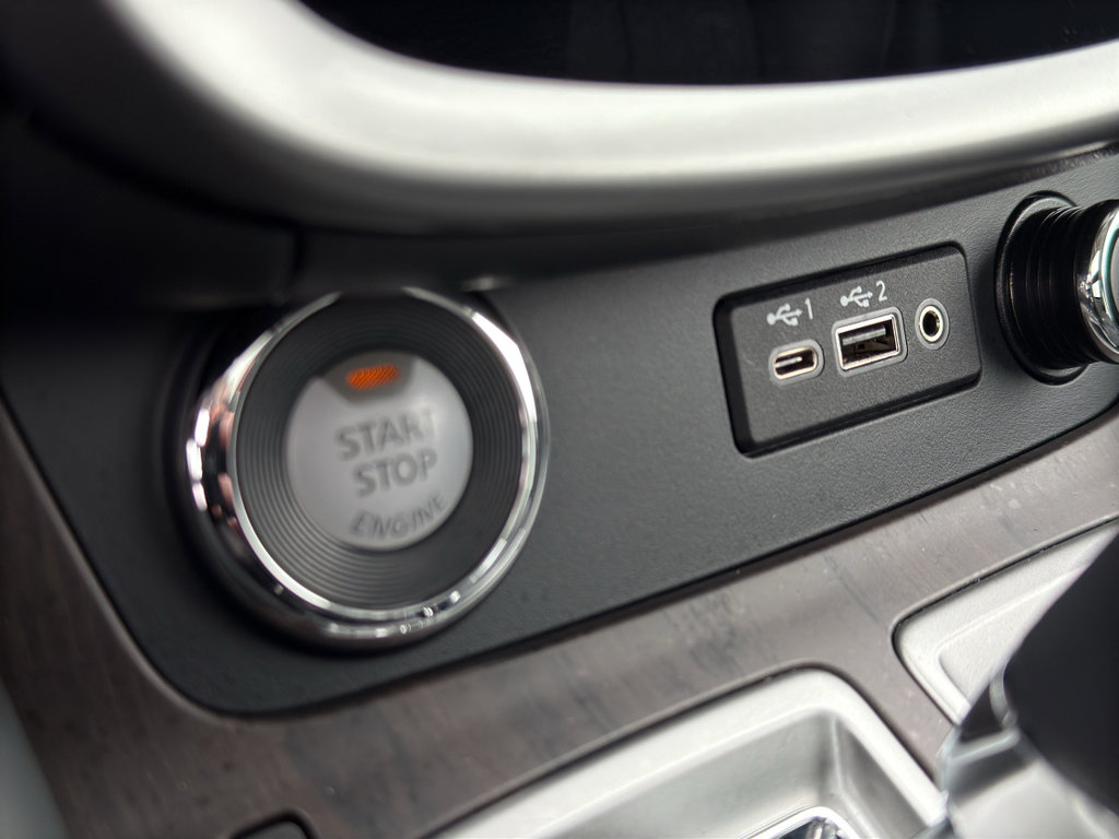 Certified 2024 Nissan Murano Platinum w/ Cargo Package image 19