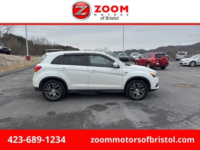 Used 2016 Mitsubishi Outlander Sport ES image 1