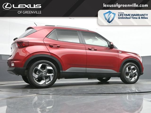 Used 2024 Hyundai Venue Limited FWD image 35