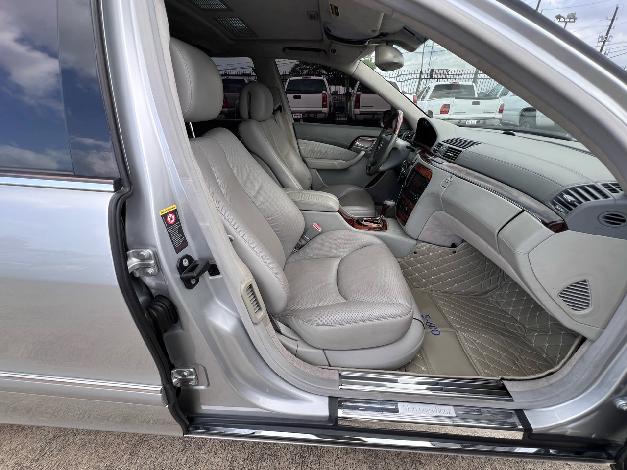 Used 2005 Mercedes-Benz S 600 image 40
