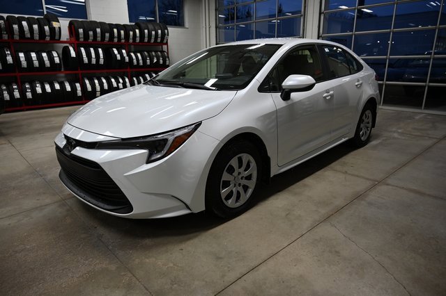 New 2026 Toyota Corolla LE image 8