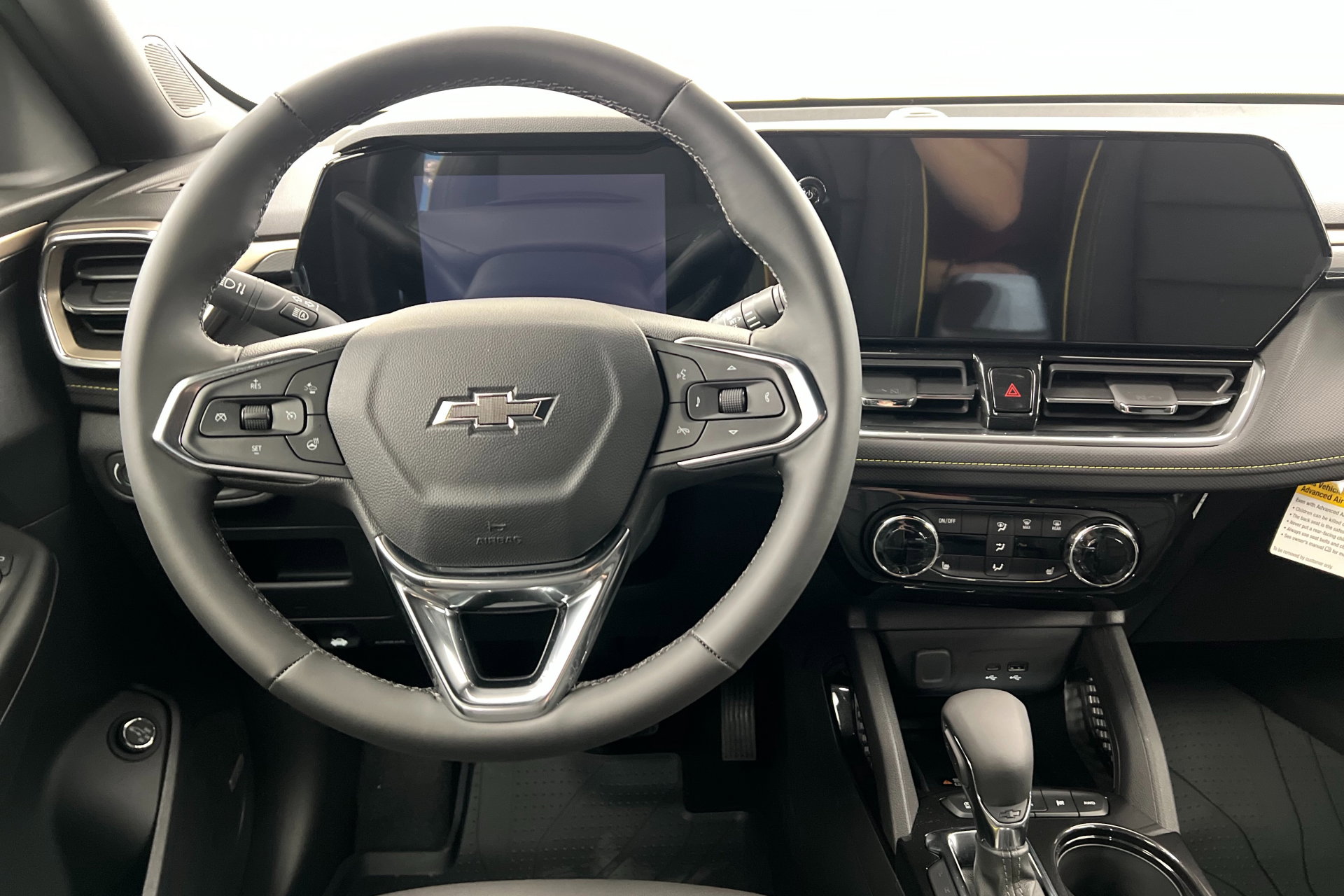 New 2025 Chevrolet TrailBlazer ACTIV w/ Convenience Package image 13