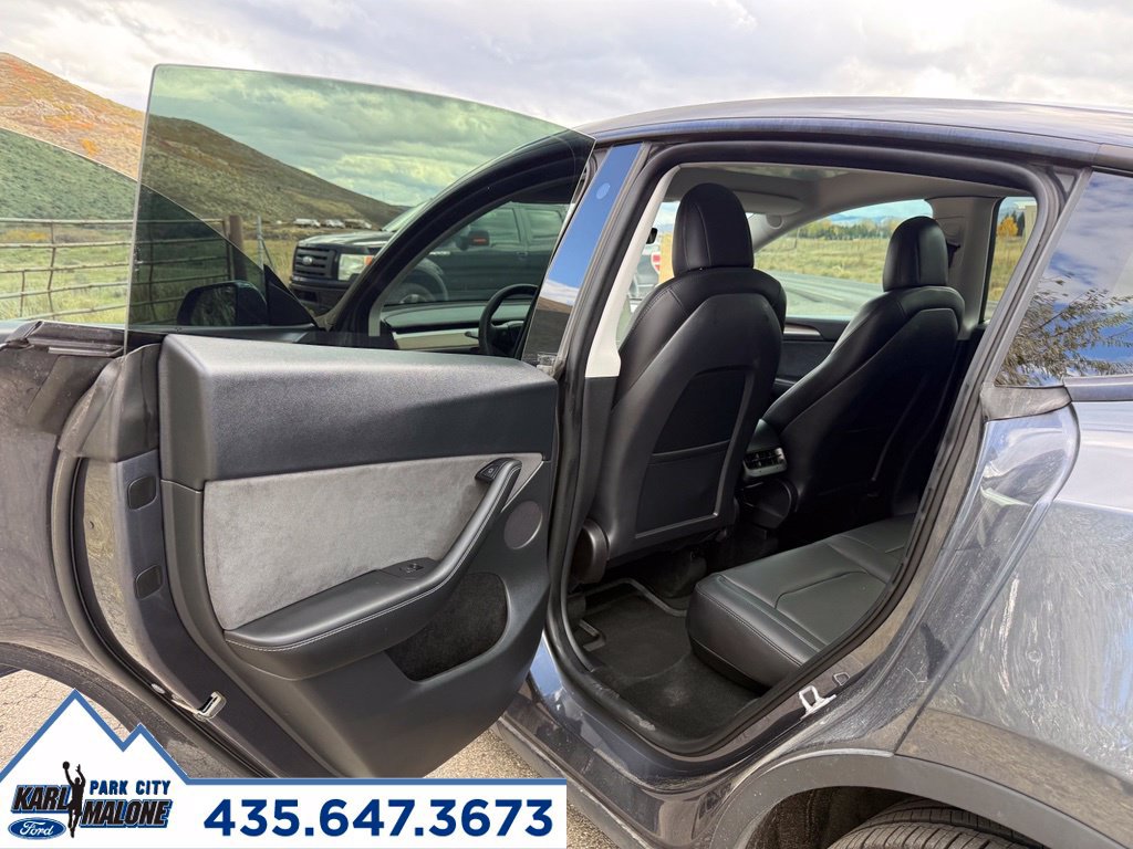 Used 2023 Tesla Model Y Long Range AWD/4WD image 24