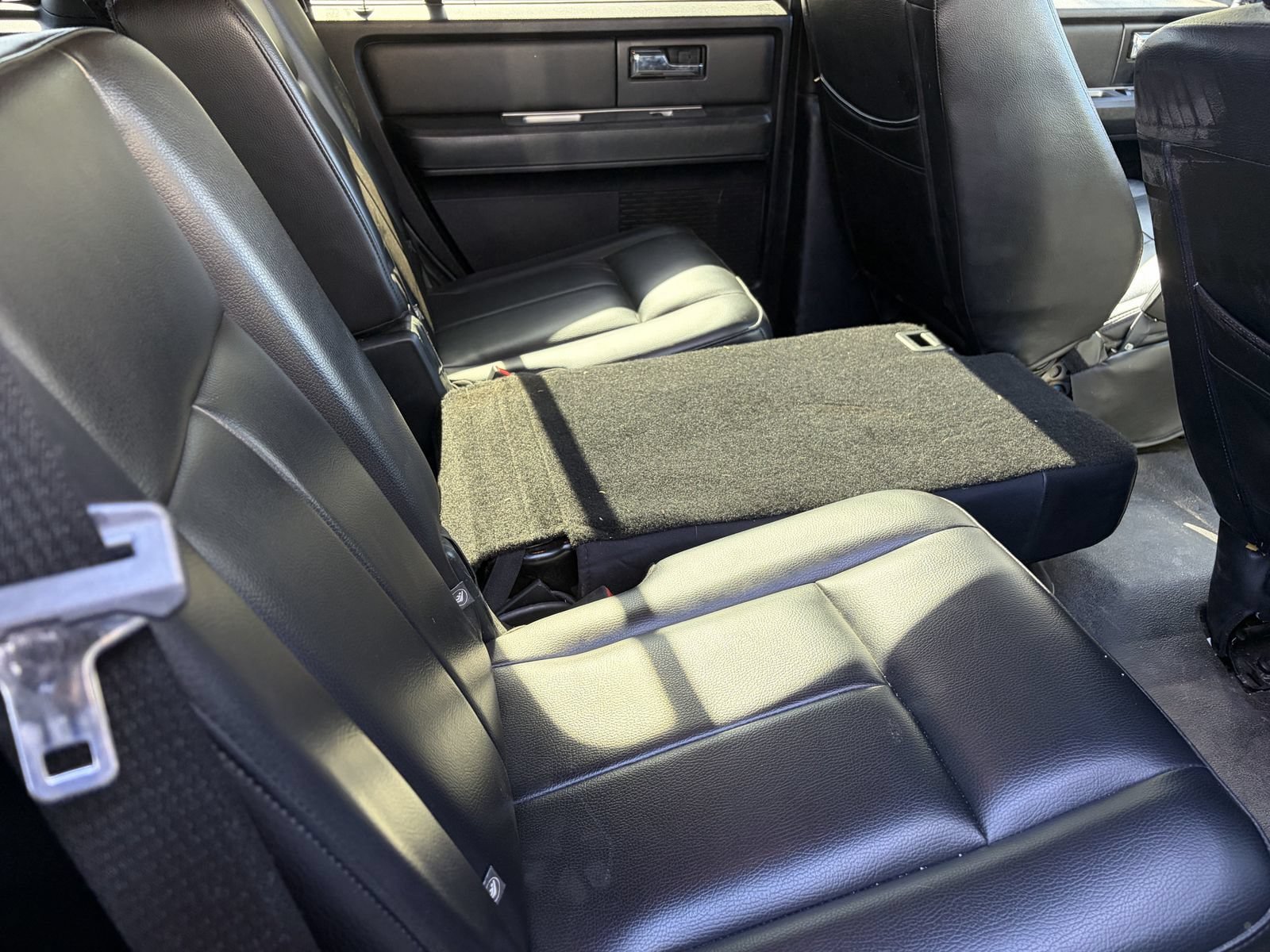 Used 2016 Ford Expedition XL RWD image 10
