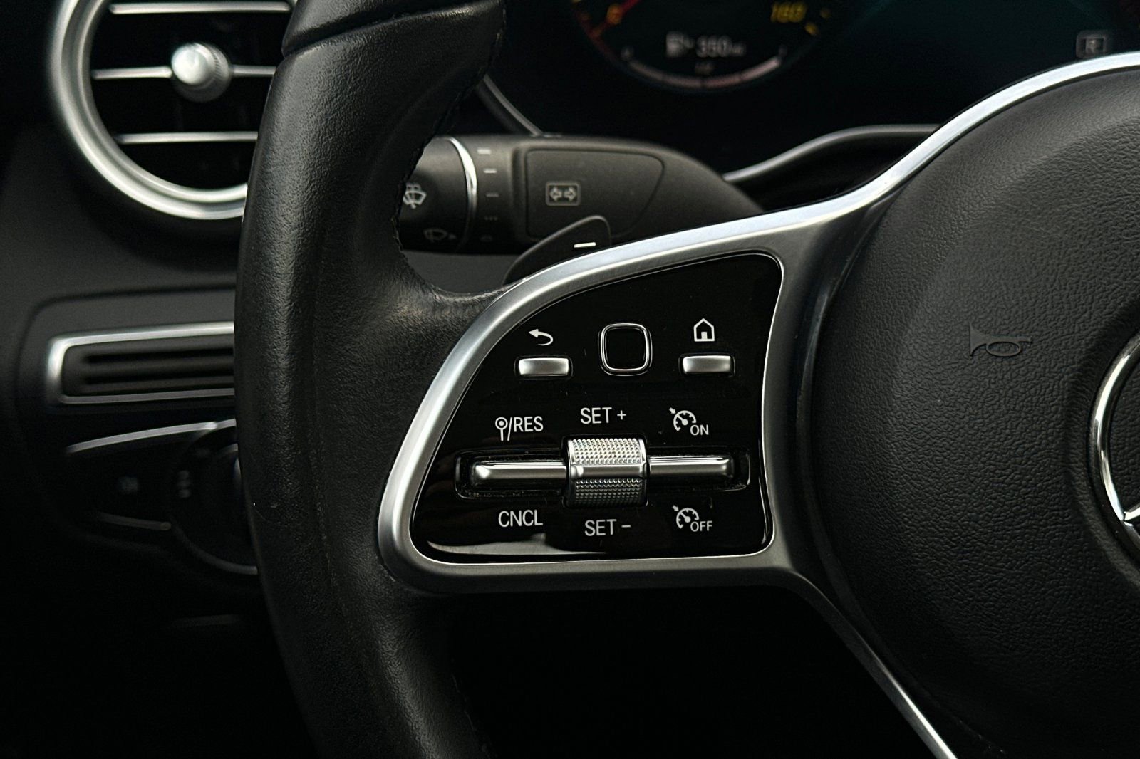 Certified 2021 Mercedes-Benz C 300 Sedan image 28