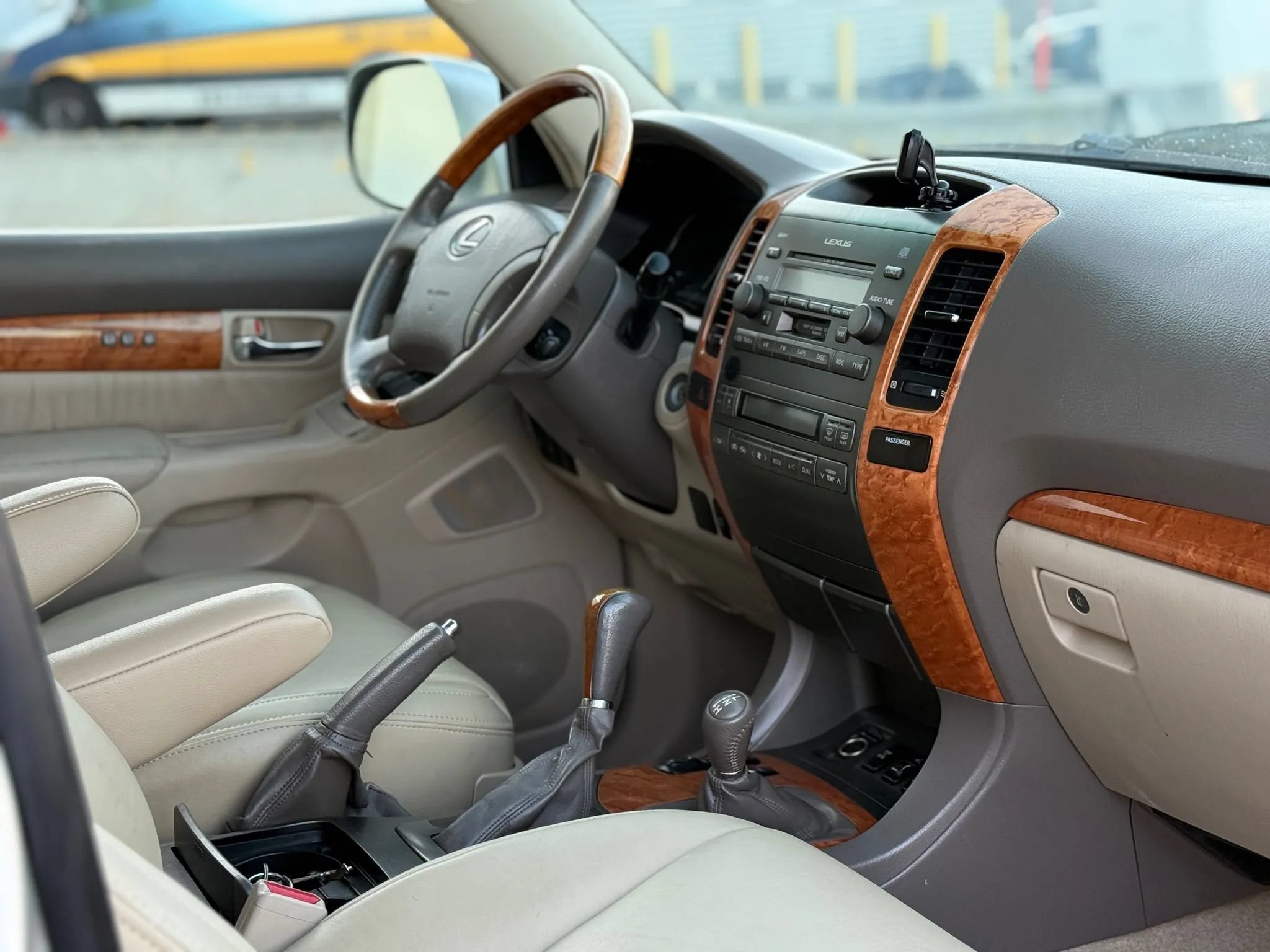 Used 2003 Lexus GX 470 AWD/4WD image 23